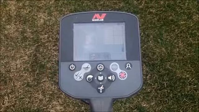 Minelab CTX 3030 Metal Detector   Screen Display O