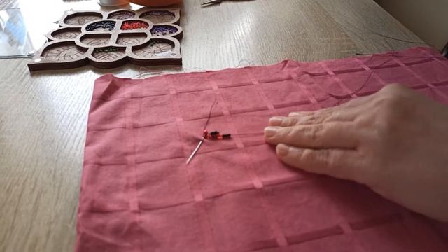 Американський джгут з бісеру. Відеоурок.