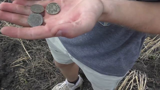 ЗАПЛАКАЛ УВИДЕВ ЭТУ НАХОДКУ у КРАЯ ДОРОГИ, не ЗРЯ ПРИЕХАЛИ СЮДА! Коп с RUTUS ALTER 71.