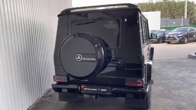 Декорирование праздничного столика своими руками