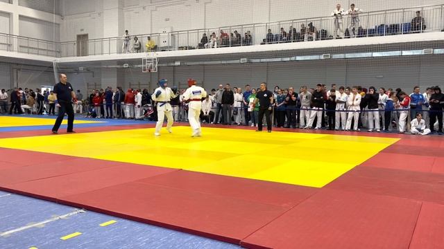 Калинина Вероника 16-17 лет 70 кг. ХМАО-ЮГРА