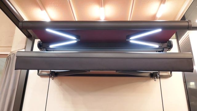 Сенник Чупещо рамо/ Folding Arm Awning/