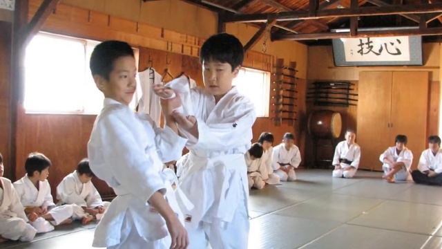 [Slide Show] Hideaki Suezawa Shihan (8.Dan) 20121118 Aikido-Bunbukan-Dojo Suginami