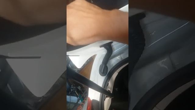 Ремонт багажников и замков