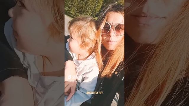 Дети смотрят горящими глазами на жизнь ?#shorts ,#youtubeshorts ,#дети ,#любовь,#осень.mp4