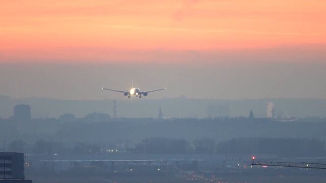 Sunset Planespotting Frankfurt Airport Many Landings & Starts | Hotel #bmine