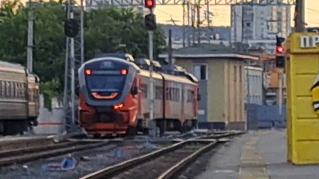 уезжает орлан до станции Симанщина