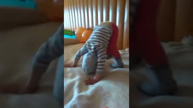 Как делать кувырки???