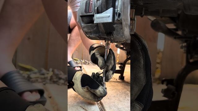 Замена масла в Редукторе Скутера 139,157,159,161 QMB