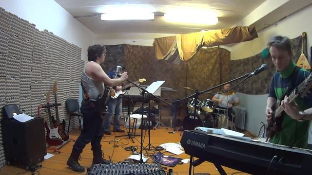 Секрет - Ничего не бойся (cover) репетиция с Игорем на барабанах