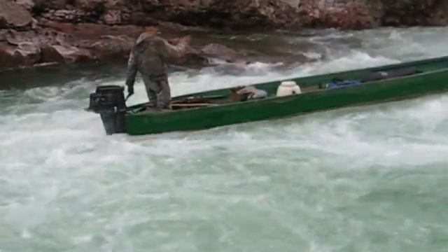 река Кизир, третий (четвертый) порог - вверх по Щёкам