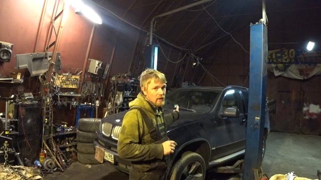BMW X5 E53 О тормозах . И замена тормозных магистралей.  Это возрастные болячки.
