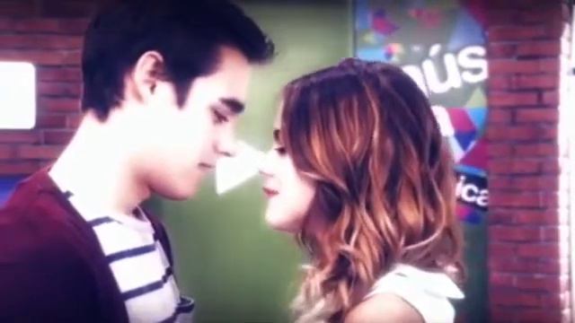 Shape of you VIOLETTA  LEÓN Leonetta