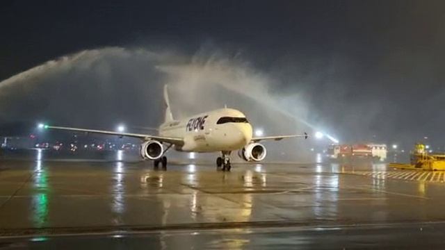 аэропорт Сочи принял первый рейс   FlyOne ??