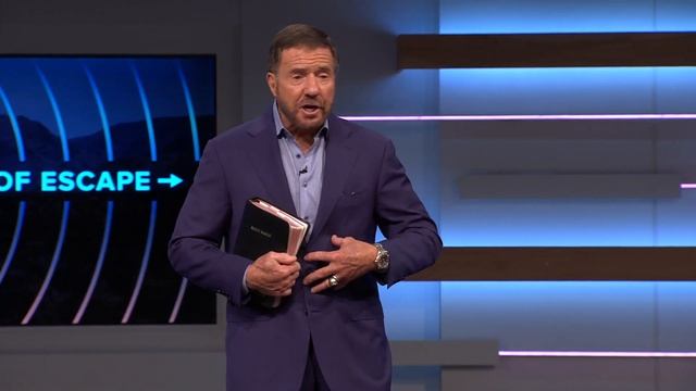 Peace | Pastor Mac Hammond | LWCC