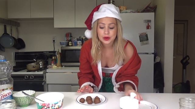 Gingerbread Cranberry Crunch Balls - Ballsy Bites Episode 5
