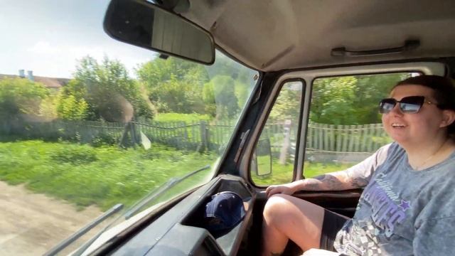 Выездное обслуживание. Фуд-трак в деле. Вся внутренняя кухня, как она есть. г. Екатеринбург.