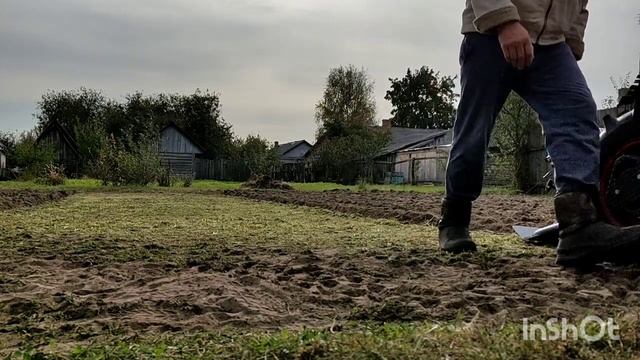 Осенняя вспашка плугом !!! Мотор сич в работе 2023!!!