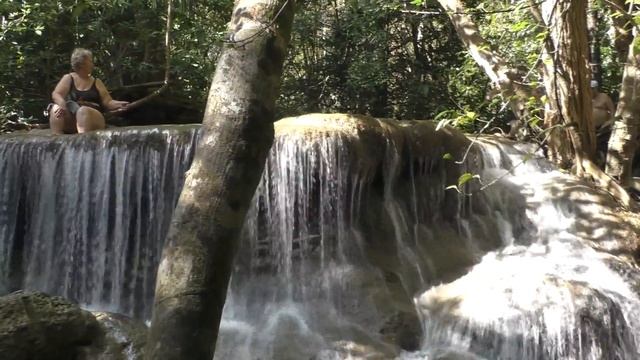 79293f0af410e57d8b7b8f8ea2c7363a