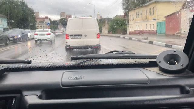 Звук выхлопа с салона W463 M112.945.mp4