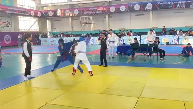 Fb8e089e0c3b5d32858f9b9d623595a9