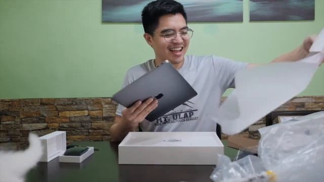 UNBOXING!!!! Macbook Air M1 & Magic Mouse 2 - Space Gray