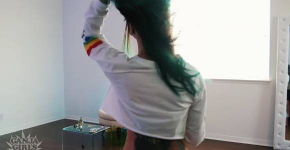 песни слушать бесплатно - музыка клубная 2022 - крутые-девушки - автомобильный - крутые TBT - PRONTO