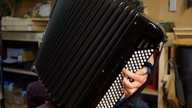 ROO & NEIL // Hartys - THE WORKSHOP SESSIONS