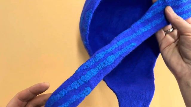 Стильный чепчик (обзор изделия)