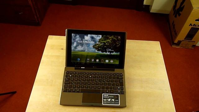 Asus Eee PC Transformer TF101 16GB - Rzut Okiem