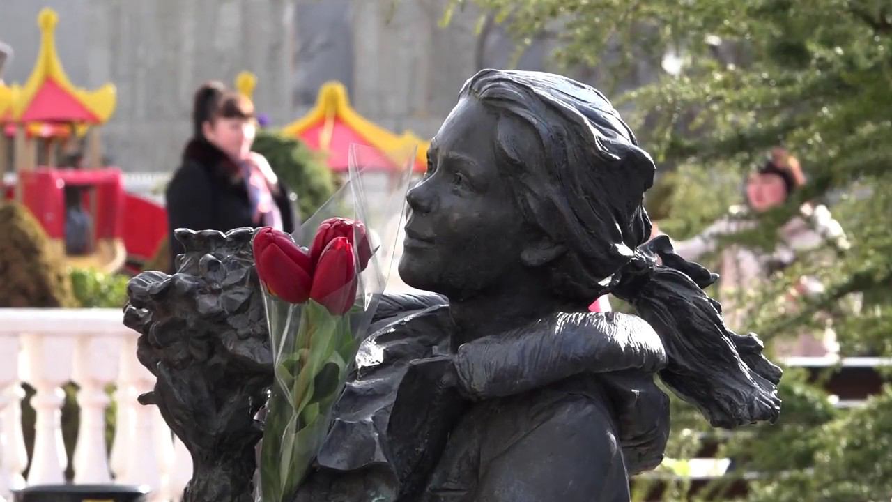 Памятник Вежливым людям в Симферополе