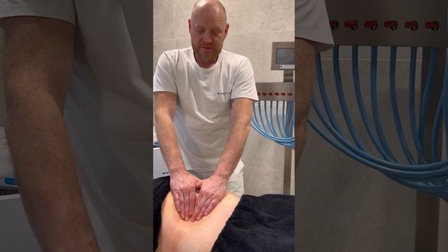 Остеопат. Висцеральный массаж.