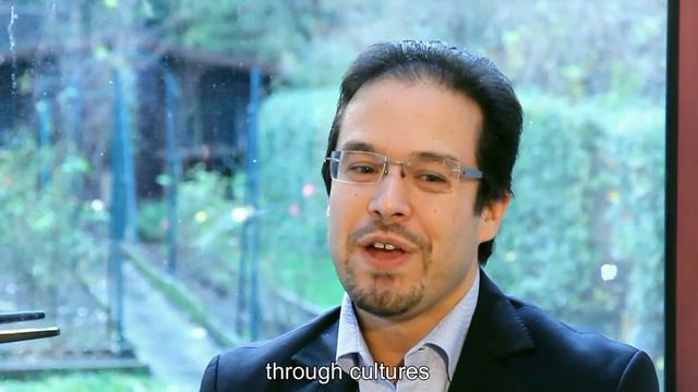 CARMINA LATINA - Interview Of Leonardo Garcia-Alarcon