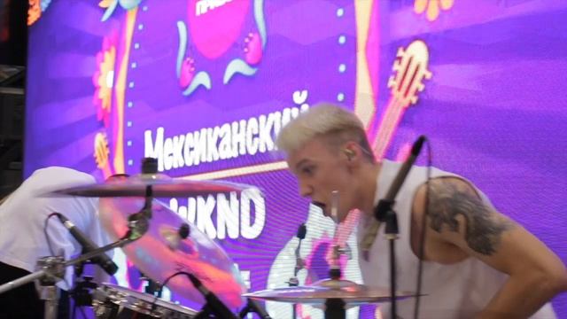 Кавер группа Сборище Фудмолл Привоз