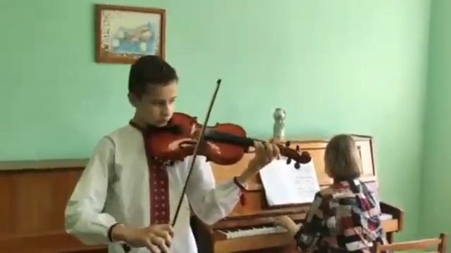 Брона Дмитро, П.Петров 