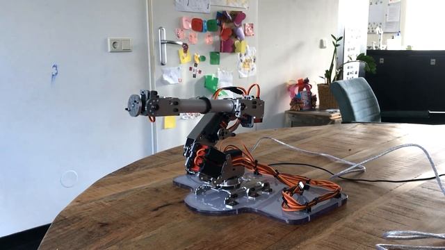 6-Axis Servo Robot Arm