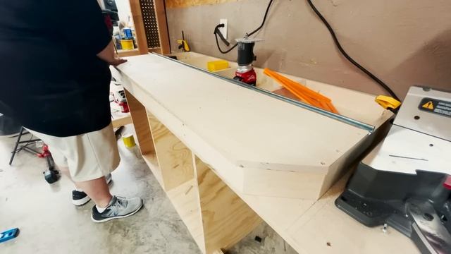 Miter Saw Fences Are BORING!  GO Fenceless!