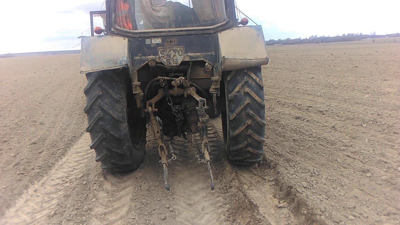 МТЗ 82.1 с переломанным задним мостом