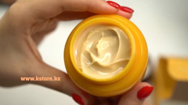 Восстанавливающий крем для лица на основе рапсового мёда от Innisfree