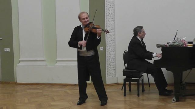 Александр ЧЕРНОВ . Моцарт Рондо из 