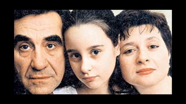Как живет 74-летний превосходный актер Анатолий Васильев, который смог найти общий язык с сыном