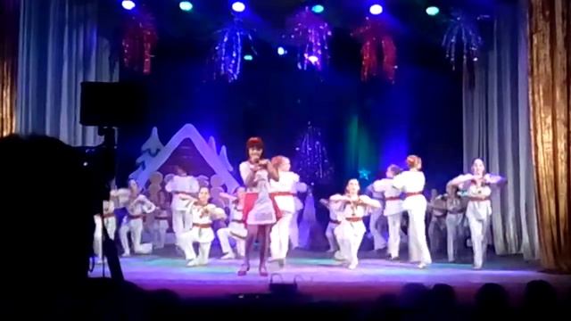 Алёна Габрелиян - праздник первоклашек РДК г. Ахтырка сл. и муз. Алёны Габрелиян А я Українка