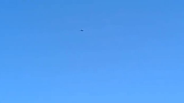 Су-34, потерпевший крушение, попал в объектив камеры. Время съемки 9:19.