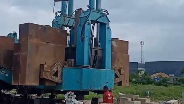 Работа гидравлических сваебойных коперов ZYJ260B и ZYJ360B