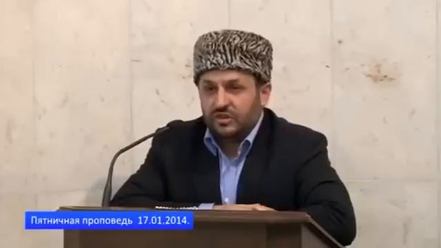 Мухаммад Расул Саадуев   подстригание усов