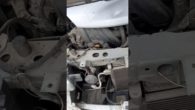 как снять решётку радиатора Nissan Note E12