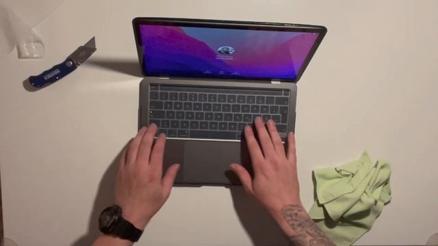 MacBook Pro 2020 Kerom Hülle Unboxing, Review
