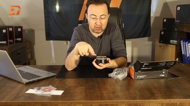 Gryphon Pro TW-02