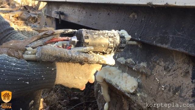 Заполнение металлических труб ППУ