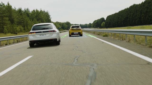 Nouvelle Peugeot 208 // Nouveau SUV Peugeot 2008 - Surveillance angle mort